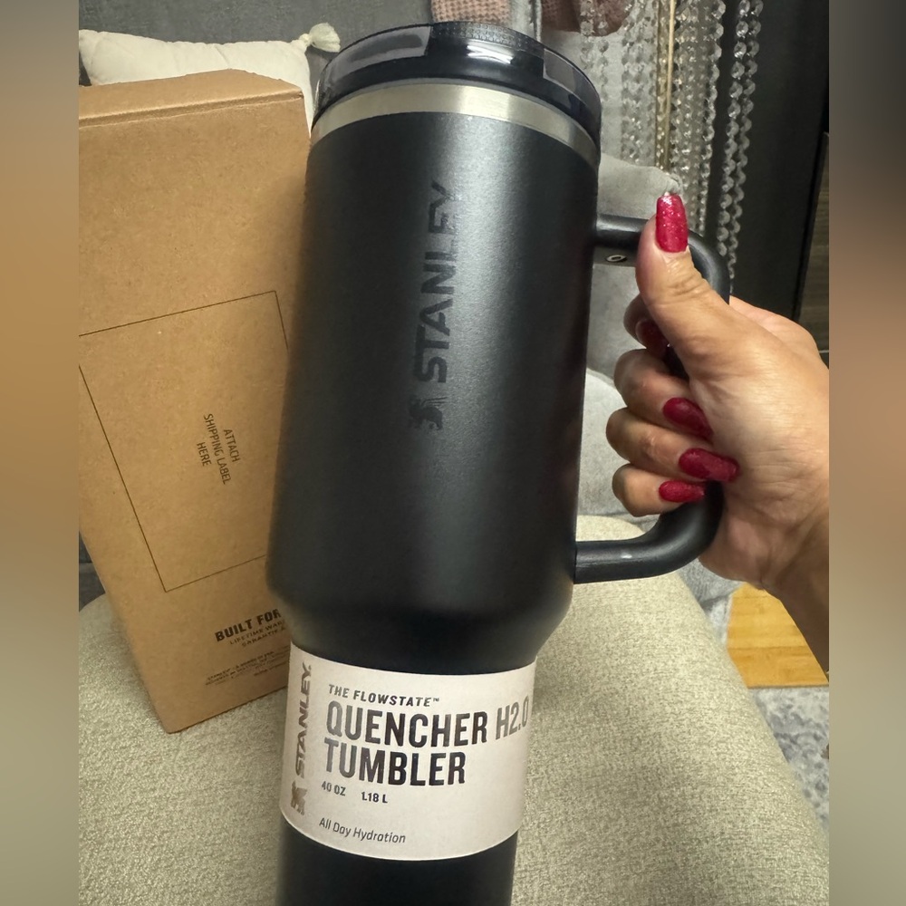 Stanley Matte Black 40oz Tumbler. New.